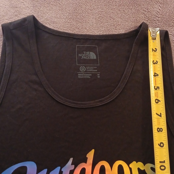 THE NORTH FACE Women's Cotton Pride Graphic Tank Top Black Sz Medium - Picture 4 of 6
